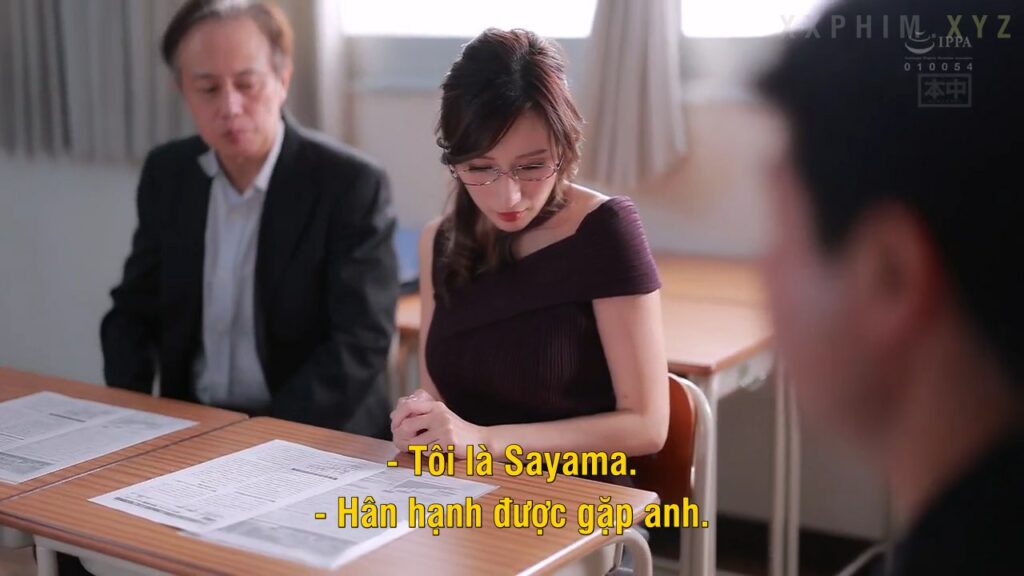 co-giao-bat-ngo-khach-hang-cu-la-bo-hoc-sinh-khi-lam-gai-goi